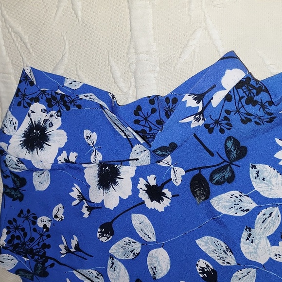 Hilary Radley Blousr - Picture 8 of 8